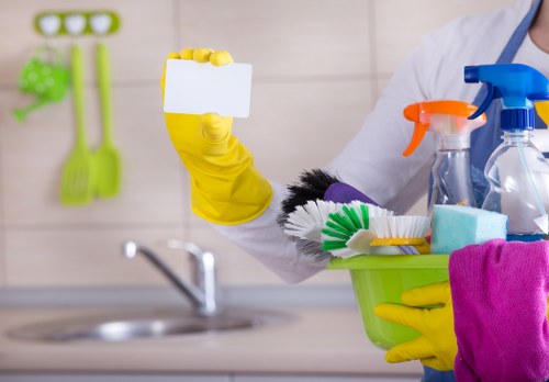 Move-out cleaning service for homes and apartments in Kingstonuponthames