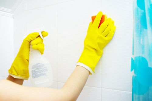 Final resolution stage in a cleaners complaints procedure
