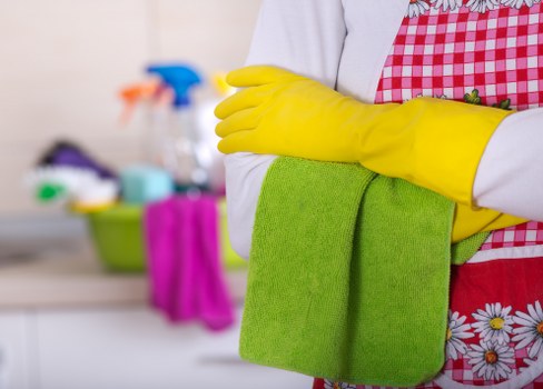 Residential curtain cleaning for a home in Kingston upon Thames