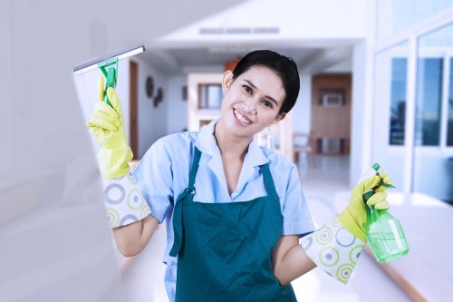 Local cleaners preparing a Kingstonuponthames flat for handover